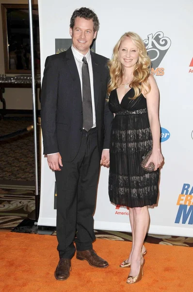 James Tupper e Anne Heche alla 16esima gara annuale per cancellare MS Gala 'Rock To Cancase MS'. Hyatt Regency Century Plaza, Century City, CA. 05-08-09 — Foto Stock