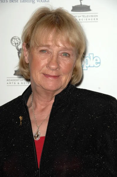 Kathryn Joosten à la 60e réception du candidat aux Primetime Emmy Awards. Pacific Design Center, West Hollywood, Californie. 09-19-08 — Photo