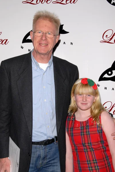 Ed Begley Jr. at a Benefit for The Whaleman Foundation, Beso, Hollywood, CA. 11-15-09 — Stock Photo, Image