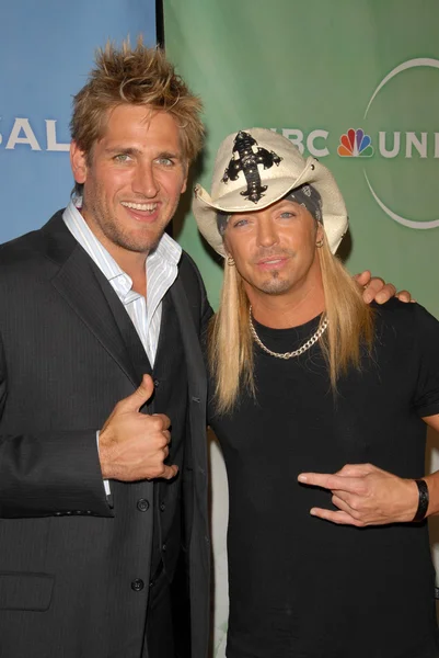 Curtis Stone and Bret Michaels at NBC Universal's Press Tour Cocktail Party, Langham Hotel, Pasadena, CA. 01-10-10 — Stock Photo, Image