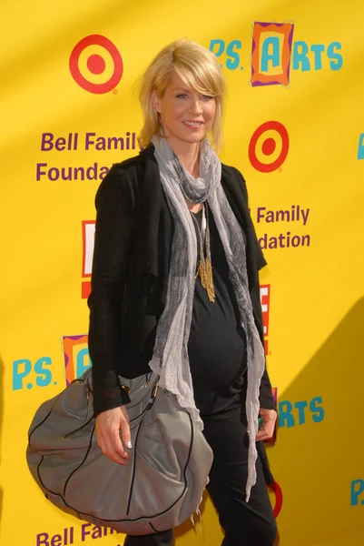 Jenna elfman — Zdjęcie stockowe