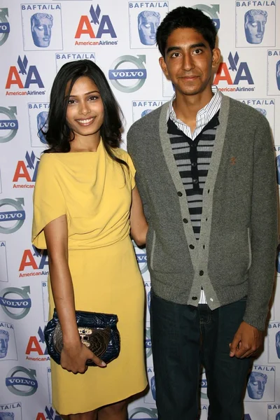 Freida Pinto and Dev Patel — Stock Photo, Image