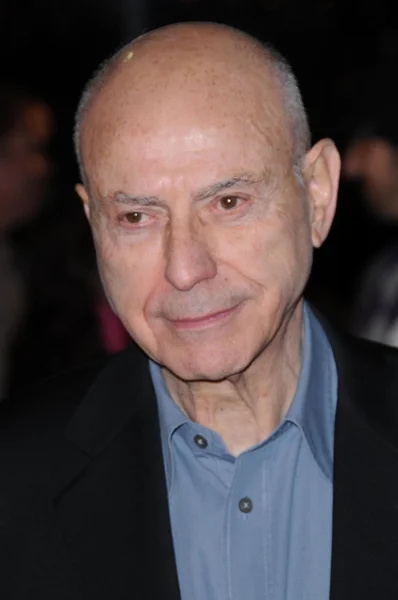 Alan Arkin at Los Angeles Premiere of Marley and Me. Mann Village Theater, Los Angeles, CA. 12-11-08 — Stock Photo, Image