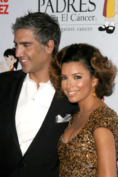 Alejandro Fernandez and Eva Longoria Parker at the 8th Annual Padres Contra El Cancers El Sueno De Esperanza Benefit Gala. Hollywood and Highland Grand Ballroom, Hollywood, CA. 10-07-08 — Stock Photo, Image