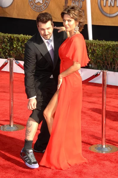 Joey Fatone and Lisa Rinna at the 15th Annual Screen Actors Guild Awards. Shrine Auditorium, Los Angeles, CA. 01-25-09 — 图库照片