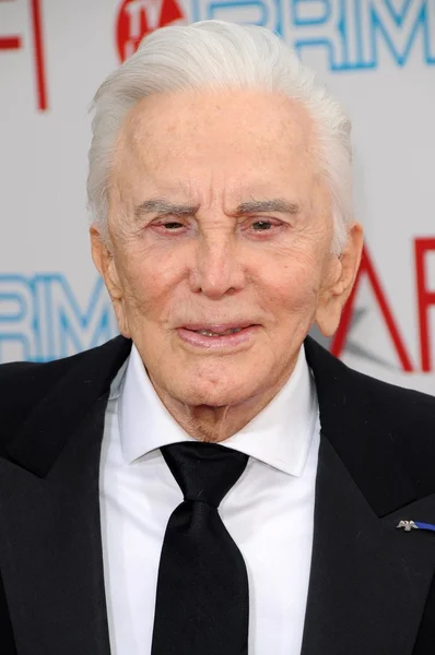 Kirk Douglas at the 37th Annual AFI Lifetime Achievement Awards. Sony Pictures Studios, Culver City, CA. 06-11-09 — Stockfoto