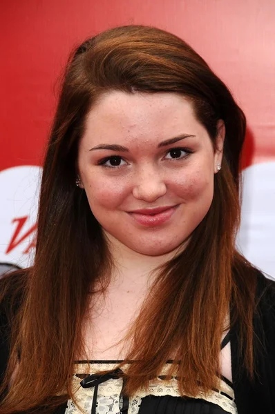 Jennifer Stone at the 'Power Of Youth' event benefitting St. Jude. L.A. Live, Los Angele, CA. 10-04-08 — Stockfoto