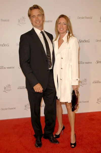 John Schneider and wife Elly — Stock Photo, Image