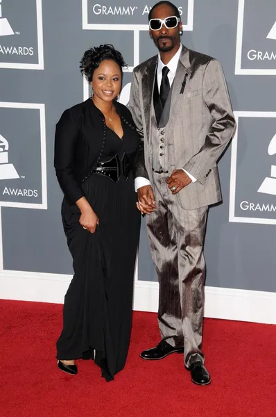 Snoop Dogg y su esposa Shante — Foto de Stock