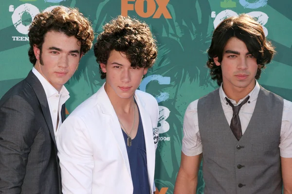 Kevin Jonas s Nick Jonas a Joe Jonas — Stock fotografie