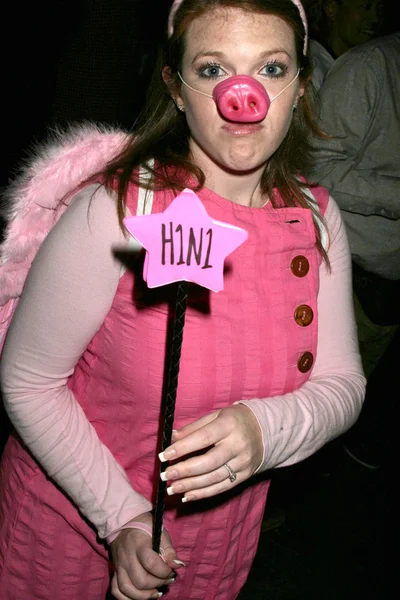 Halloween Party-goers — Stock Photo, Image