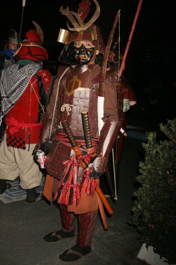 Cadılar Bayramı revelers