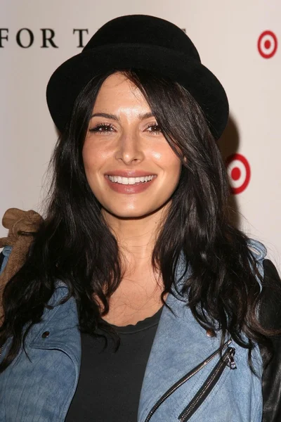 Sarah Shahi — Stock Photo, Image