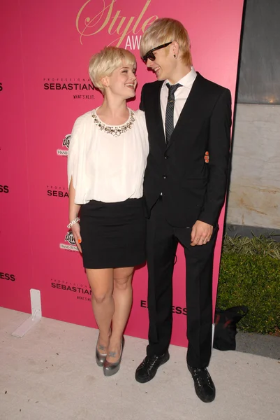 Kelly Osbourne e Luke Worrall ai 6th Annual Hollywood Style Awards. Armand Hammer Museum, Westwood, CA. 10-11-09 — Foto Stock