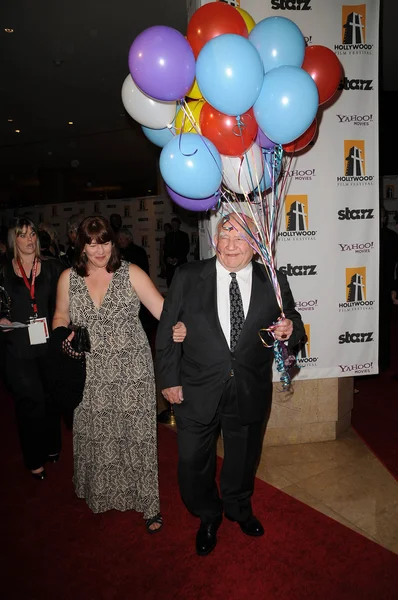 Ed Asner en la 13ª Gala Anual de Premios Hollywood. Beverly Hills Hotel, Beverly Hills, CA. 10-26-09 — Foto de Stock