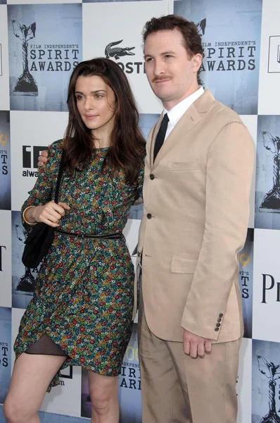 Rachel Weisz and Darren Aronofsky at the 2009 Film Independent's Spirit Awards. Santa Monica Pier, Santa Monica, CA. 02-21-09 — Stock Photo, Image