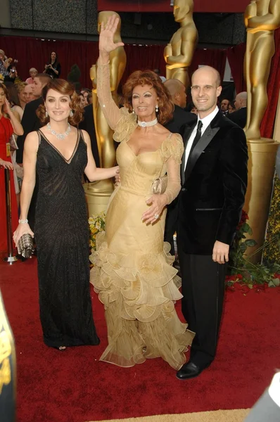 Sasha Alexander with Sophia Loren and Edoardo Ponti — Stock Fotó