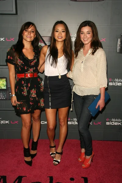 Briana evigan met jamie chung en margo harshman op de t-mobile sidekick lx lanceringspartij. Paramount studios, hollywood, ca. 05-14-09 — Stockfoto