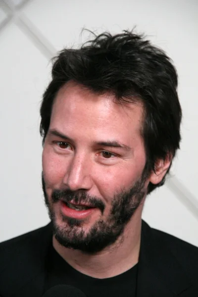 Keanu reeves in science and hollywood verenigen bij caltech met een screening van de nieuwe film de dag dat de aarde stond stil, caltech, pasadena, ca. 12-05-08 — Stockfoto