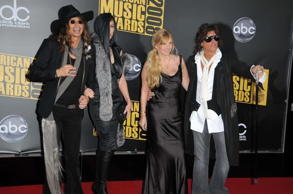 Aerosmith på 2008 amerikanska musica awards. Nokia theatre, los angeles, ca. 11-23-08 — Stockfoto