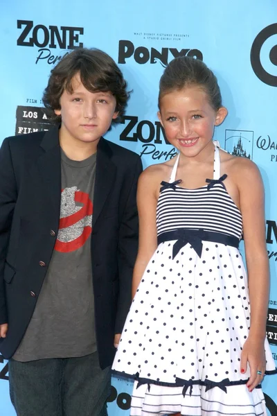 Frankie Jonas and Noah Lindsey Cyrus at the LAFF Screening of 'Ponyo'. Mann Village Theater, Westwood, CA. 06-28-09 — Stock Photo, Image