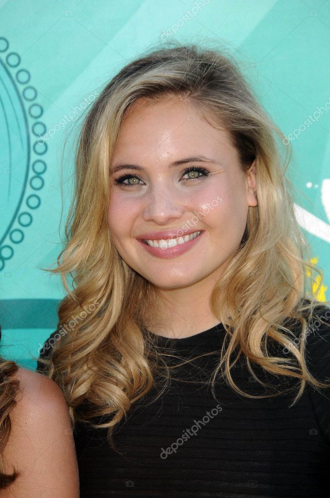 Leah Pipes Stock Editorial Photo © s_bukley 15090029