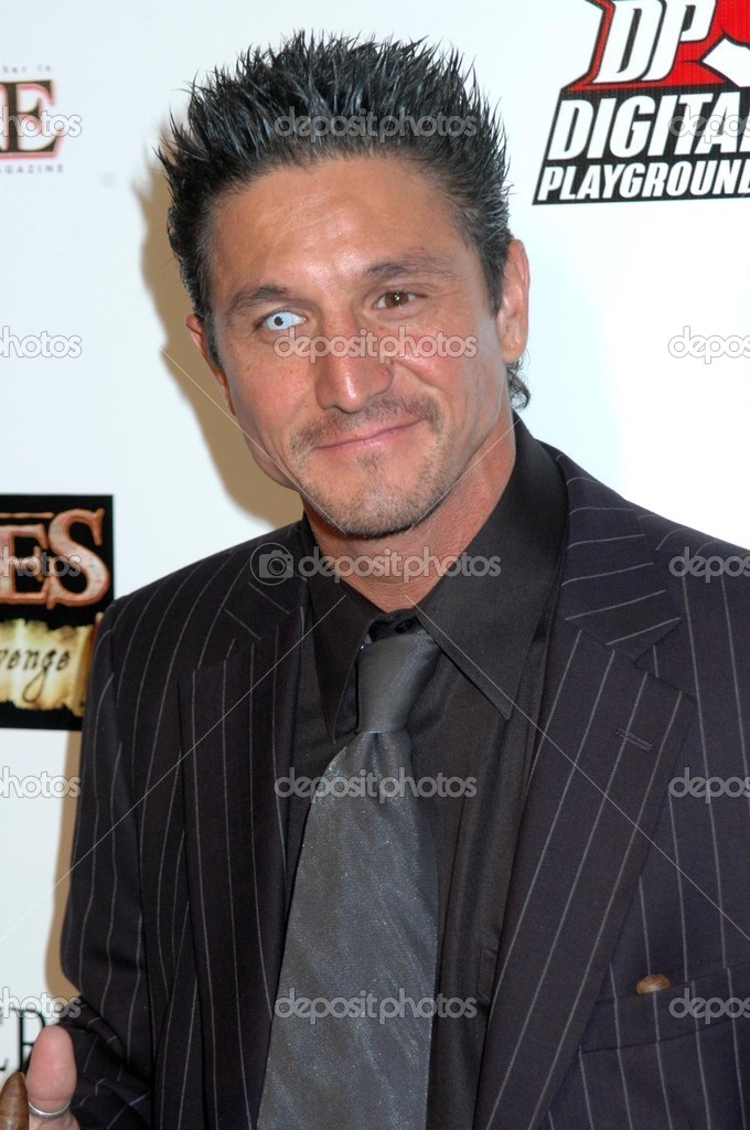 Tommy gunn na estréia de 'piratas 2'. Orpheum theatre, em los ang...