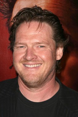 Donal Logue