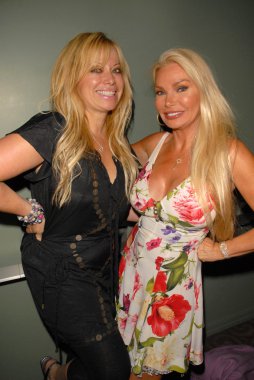 Gloria Kisel and Suzan Hughes at the Los Angeles Premiere of 'Death of Evil', Benefitting the National Fathers Resource Center. Regency Fairfax Cinemas, West Hollywood, CA. 10-01-09
