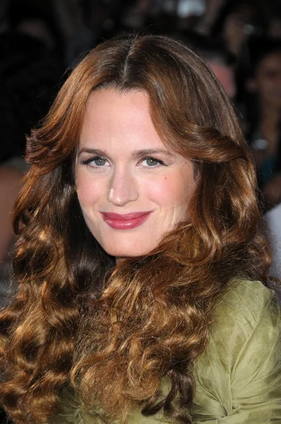 Elizabeth Reaser at the Los Angeles Premiere of 'Twilight'. Mann Village, Westwood, CA. 11-17-08 — Stock Photo, Image