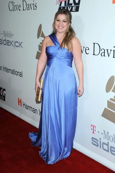 Kelly clarkson na cześć ikony clive davis pre-grammy gali. Beverly hilton hotel, beverly hills, ca. 02-07-09 — Zdjęcie stockowe