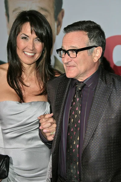 Susan Schneider and Robin Williams — Stock Photo, Image