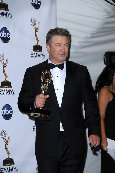 Alec baldwin im Presseraum bei den 60. Primetime Emmy Awards. nokia theater, los angeles, ca. 21-09-08 — Stockfoto