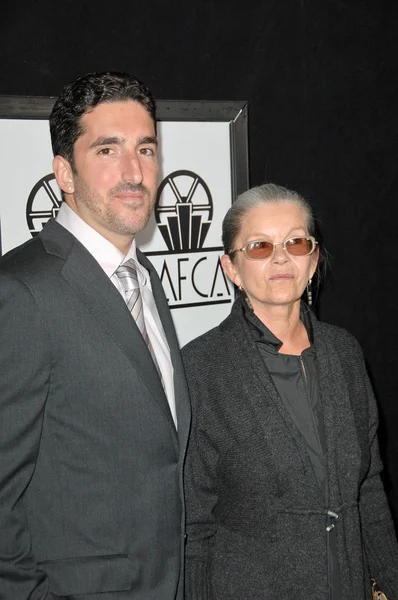 Genevieve Bujold and son Emmanuel — Φωτογραφία Αρχείου