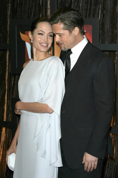 Angelina Jolie y Brad Pitt — Foto de Stock