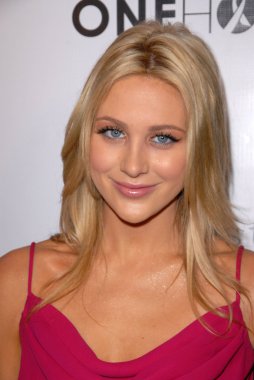 Stephanie Pratt