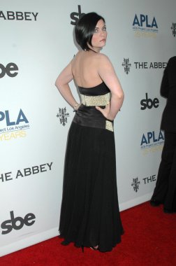 Jodi lyn o'keefe, apla ' zarf lütfen ' oscar izleme partisi. abbey, west hollywood, ca 02 / 22 / 09