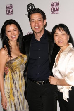 Kelly hu russell anna ve wong chi dim sum cenaze los angeles Asya Pasifik film festival tarama at ile. DGA, beverly hills, ca. 05-02-09