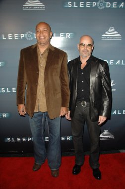 R. Ellis Frazier ve Jeffrey Ross