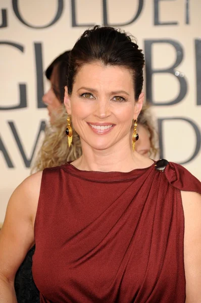 Julia ormond na 66 roční Zlatý glóbus. Beverly hilton hotel, beverly hills, ca. 01-11-09 — Stock fotografie