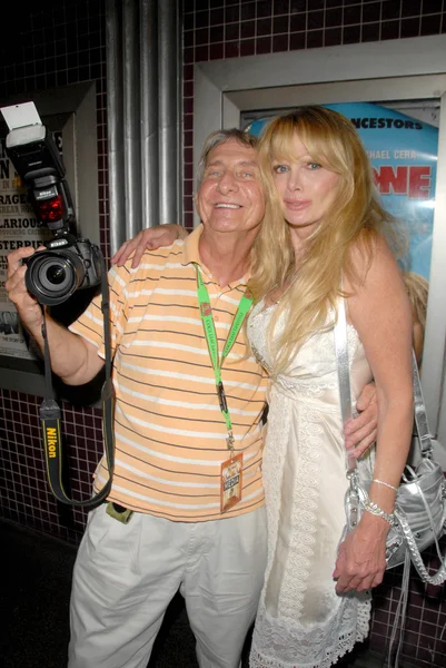 Jeffrey Knight and Laurene Landon at the Los Angeles Charity Benefit Premiere of 'Bad Cop'. Fairfax Cinemas, West Hollywood, CA. 07-09-09 — ストック写真