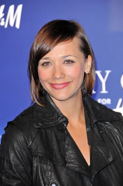 Rashida Jones alla Jimmy Choo For H & M Collection, Private Location, Los Angeles, CA. 11-02-09 — Foto Stock