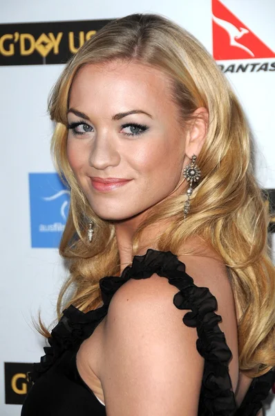 Yvonne Strahovski — Stock Photo, Image