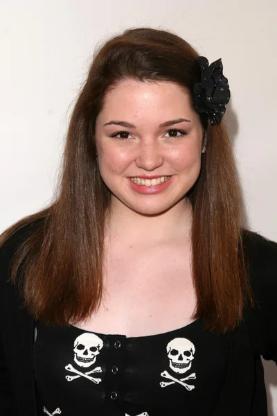 Jennifer Stone — Stockfoto