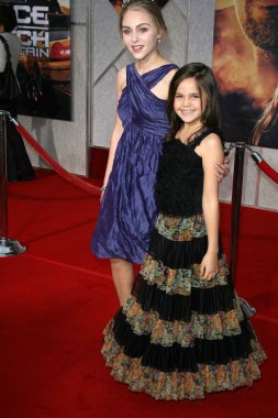 AnnaSophia robb, mutemet madison