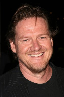 Donal Logue