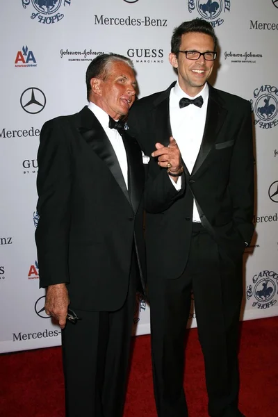 George hamilton und sohn ashley hamilton — Stockfoto