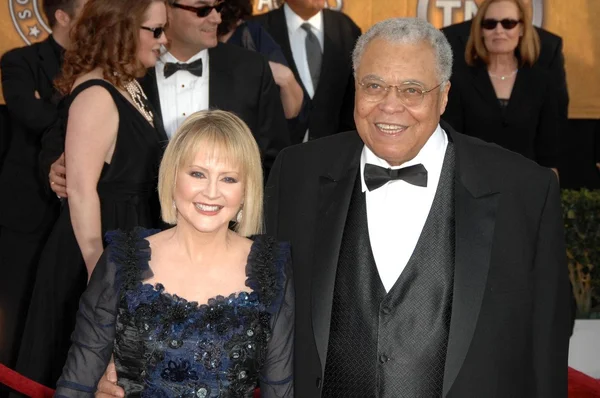 Cecilia Hart and James Earl Jones at the 15th Annual Screen Actors Guild Awards. Shrine Auditorium, Los Angeles, CA. 01-25-09 — Zdjęcie stockowe