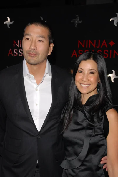 Lisa Ling en el estreno en Los Ángeles de 'Ninja Assassin', Chinese Theater, Hollywood, CA. 11-19-09 —  Fotos de Stock