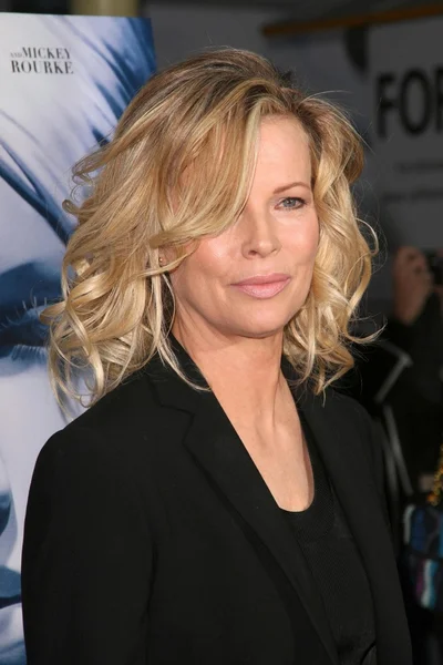 Kim Basinger at the Los Angeles Premiere of 'The Informers'. Arclight Theater, Hollywood, CA. 04-16-09 — Stock Photo, Image